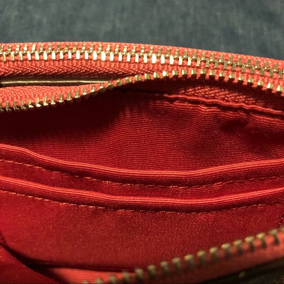 NWOT Coach Signature Wristlet double compartments - Picture 6 of 8